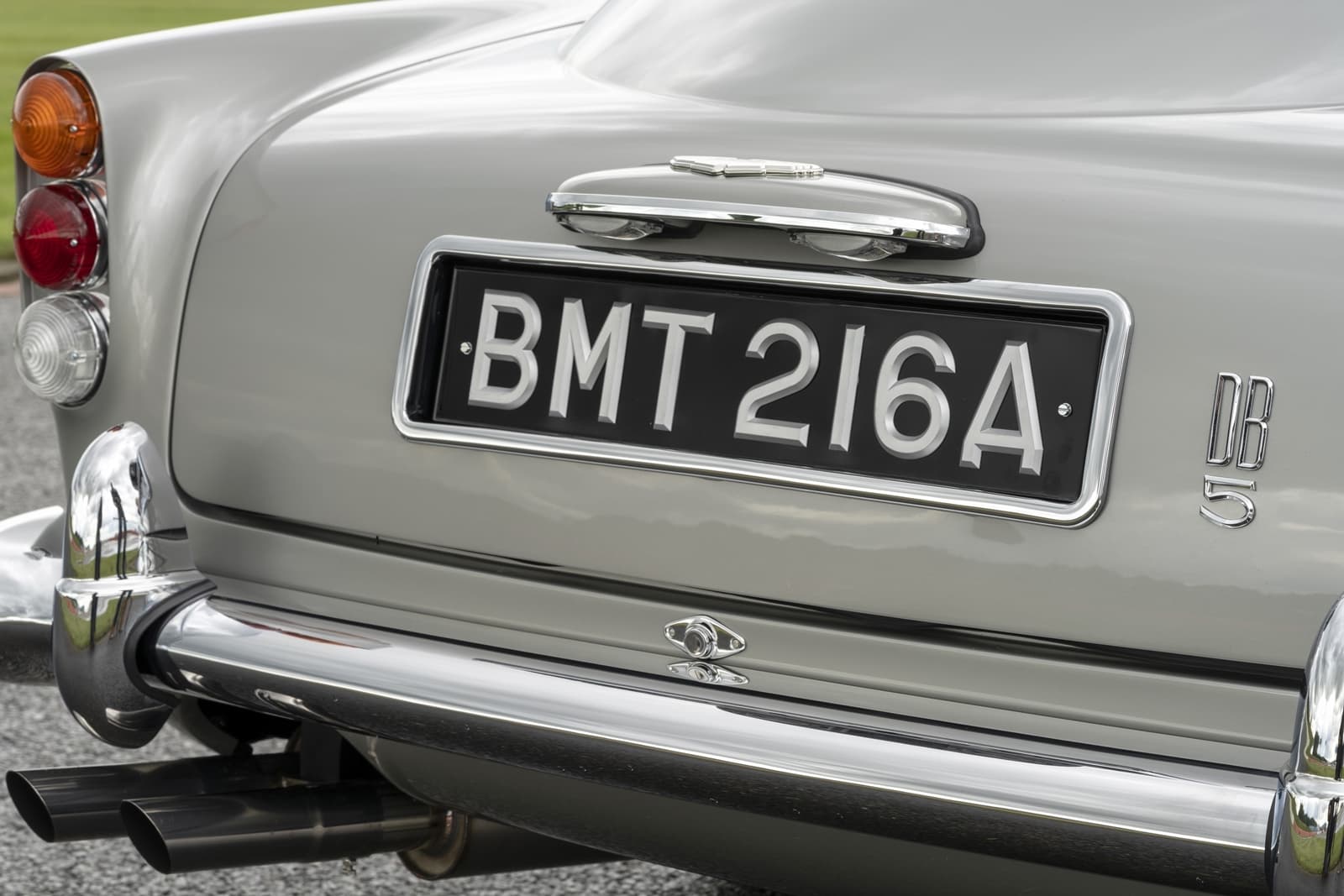 Aston Martin Db5 Continuation James Bond 0720 016