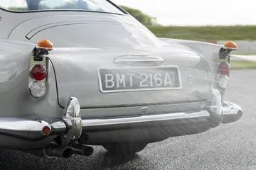 Aston Martin Db5 Continuation James Bond 0720 020