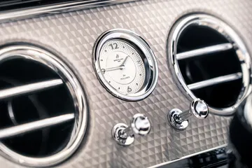 Bentley Continental Mulliner 8
