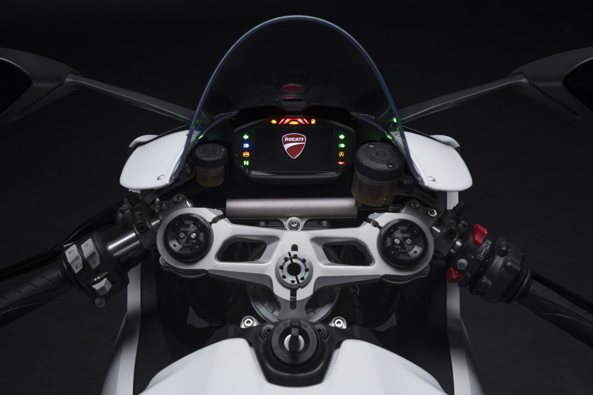 Ducati Panigale V2 26 Uc173826 High