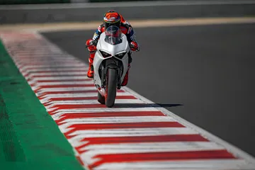 Ducati Panigale V2 Ambience 4 Uc174125 High