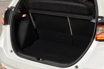 Honda Jazz 2020 Blanco 7 Maletero