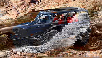 Jeep Wrangler V8 392 Concept 0720 01