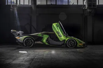 Lamborghini Essenza Scv12 13