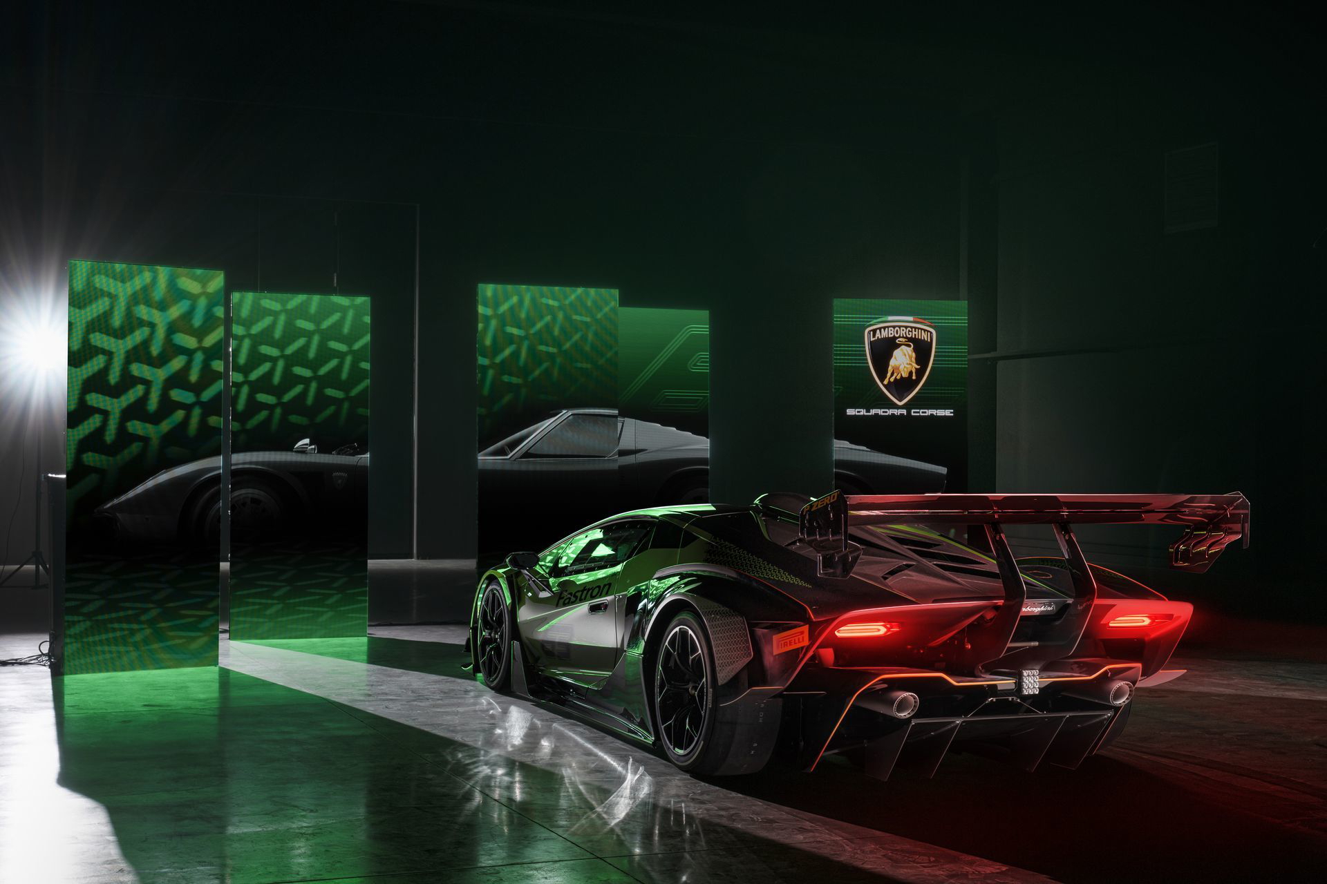 Lamborghini Essenza Scv12 14