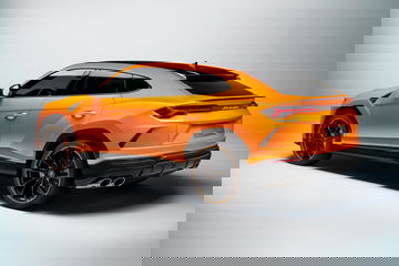 Lamborghini Urus 10000 Unidades Pearl Capsule 11