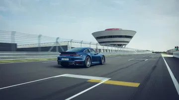 Porsche 911 Turbo 2020 Img 12