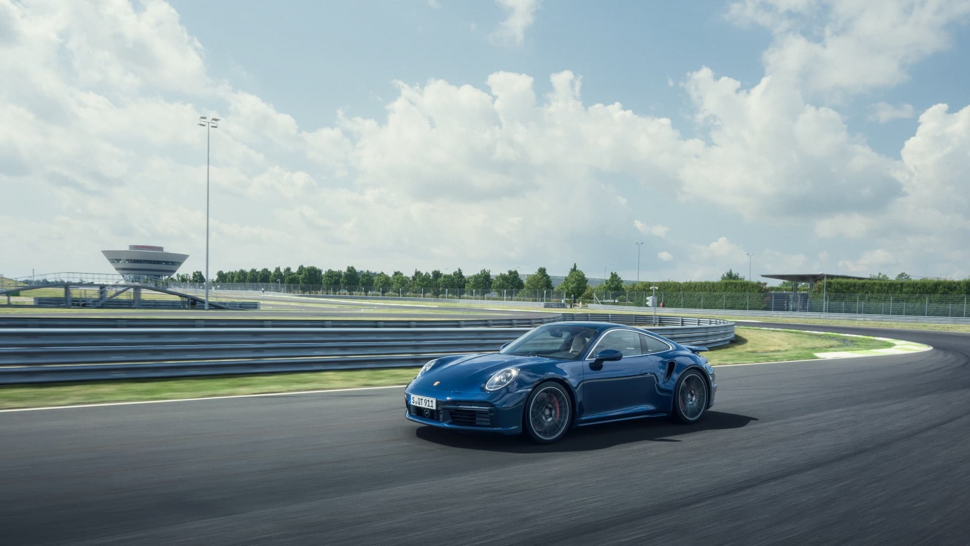 Porsche 911 Turbo 2020 Img 6