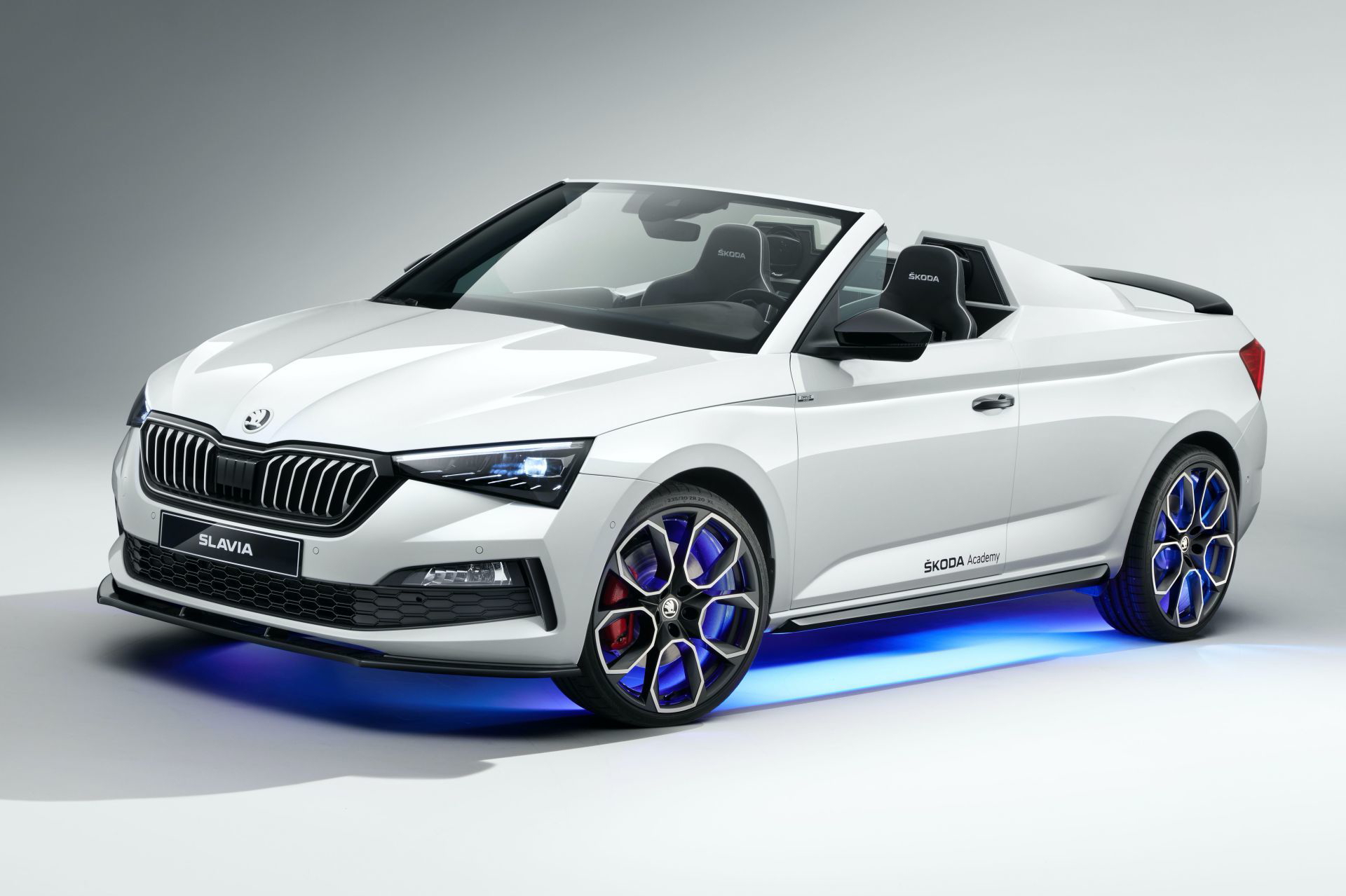 Skoda Slavia Concept 5