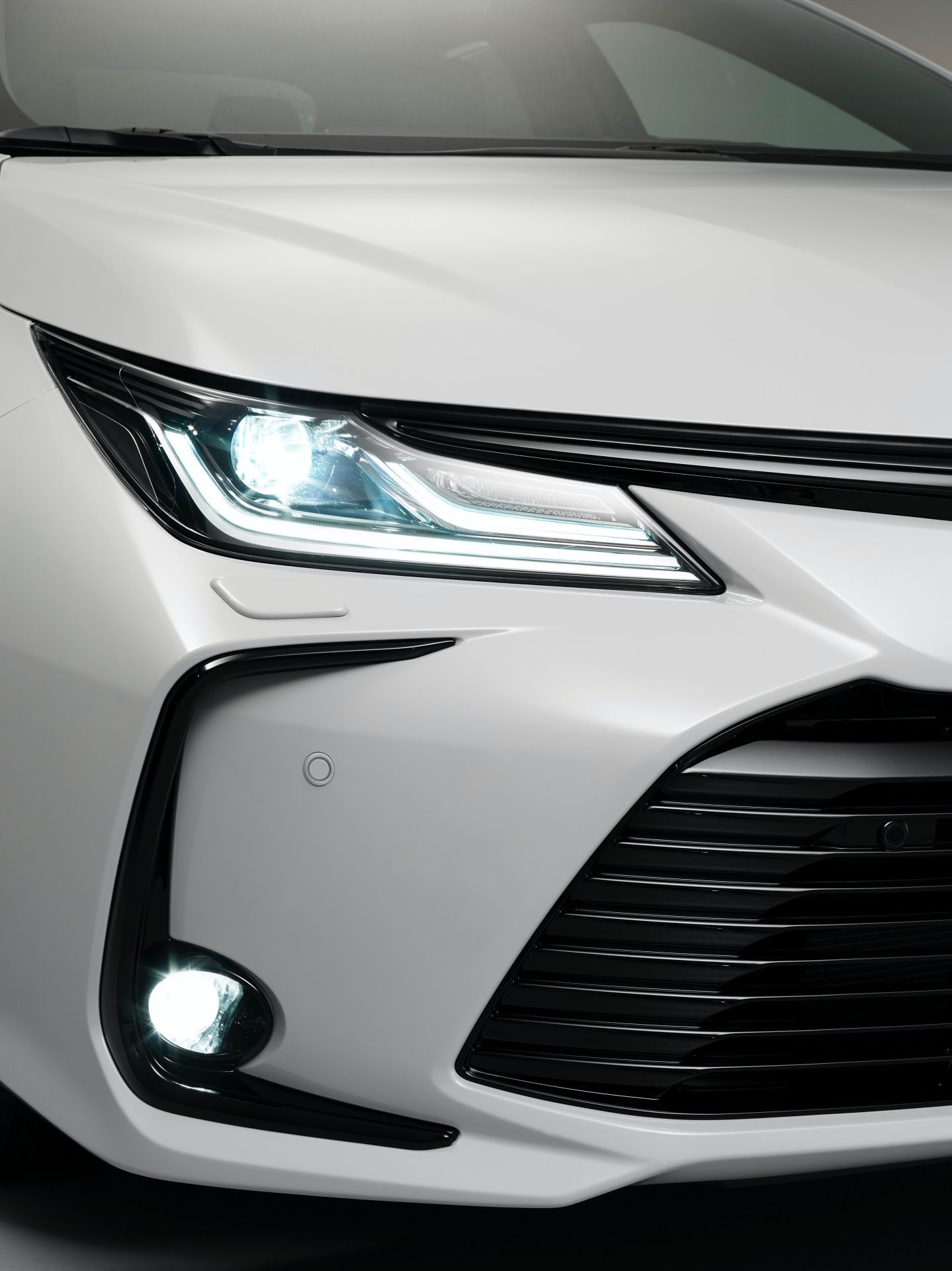 Toyota Corolla Sedan Gr Sport 13