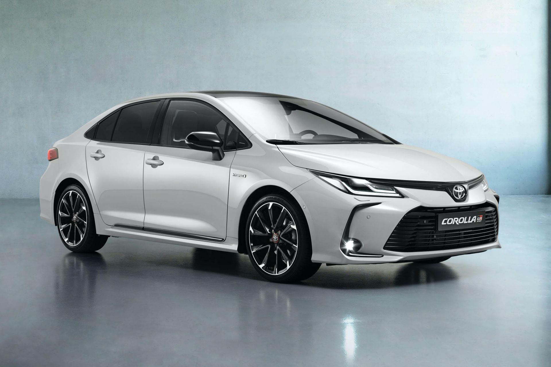 Toyota Corolla Sedan Gr Sport 4
