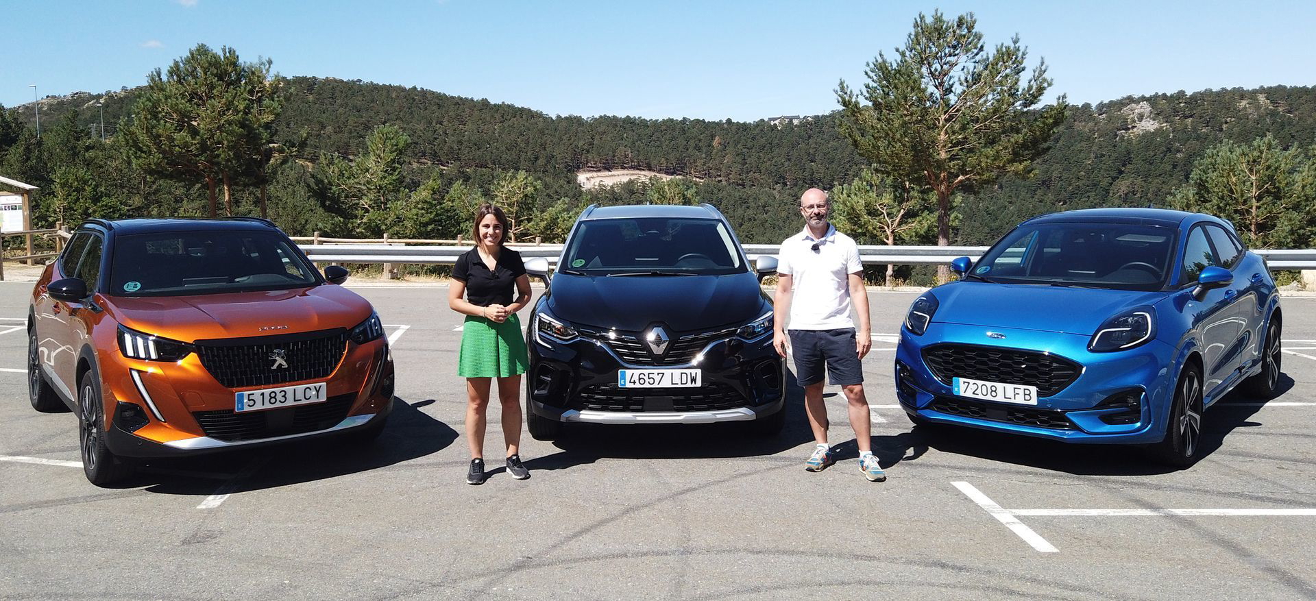 Comparativa De Suv Pequenos En Video El Renault Captur Se Enfrenta A Ford Puma Y Peugeot 2008 Motors Addict