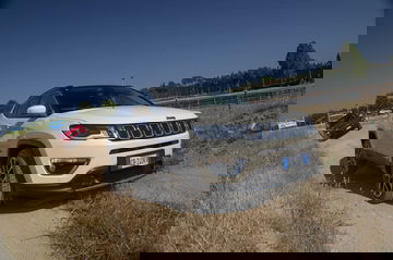 Actualizacion Jeep Compass 2020 05