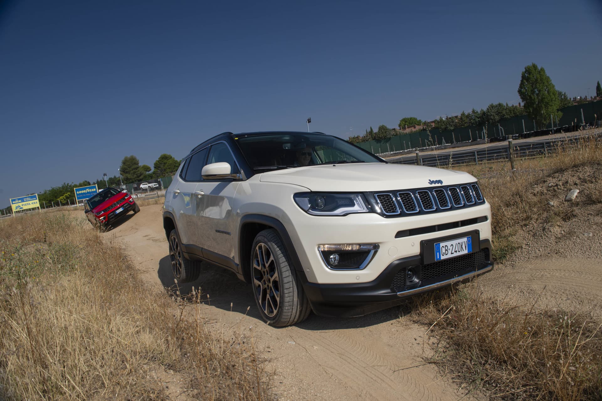 Actualizacion Jeep Compass 2020 05