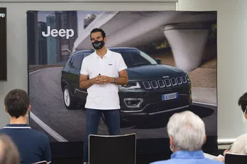 Actualizacion Jeep Compass 2020 07