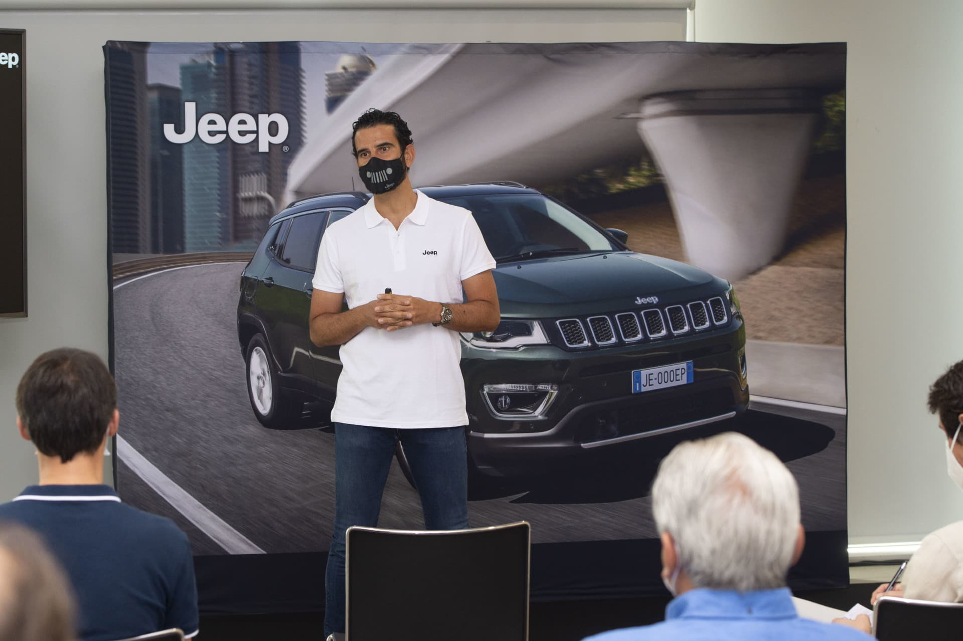 Actualizacion Jeep Compass 2020 07