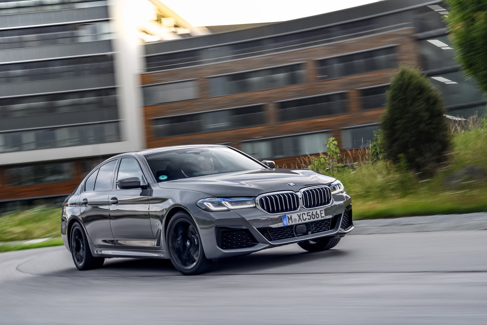 Bmw 545e Xdrive Hibrido Enchufable 2020 09
