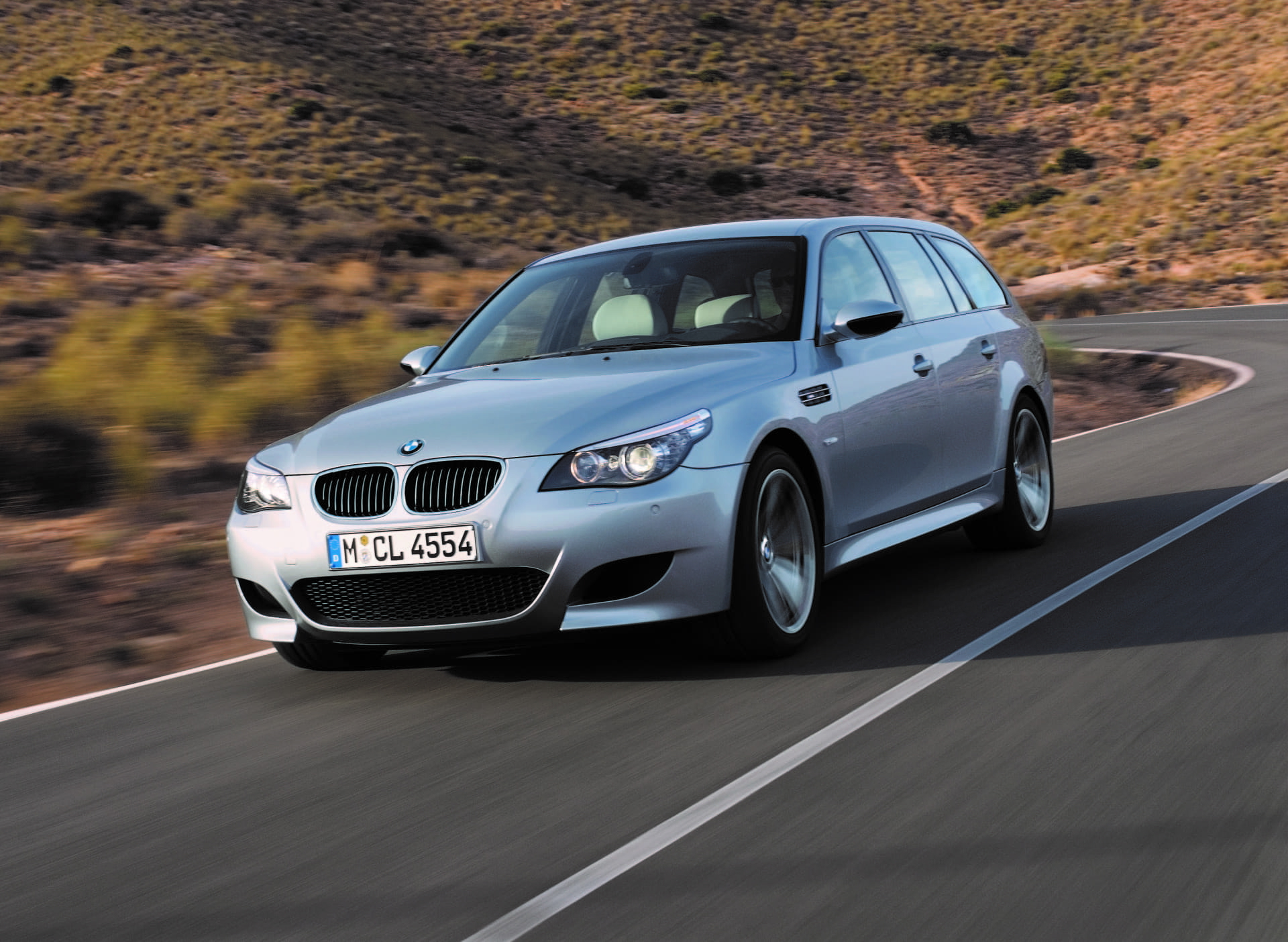 Bmw M5 Touring E34 E61 14