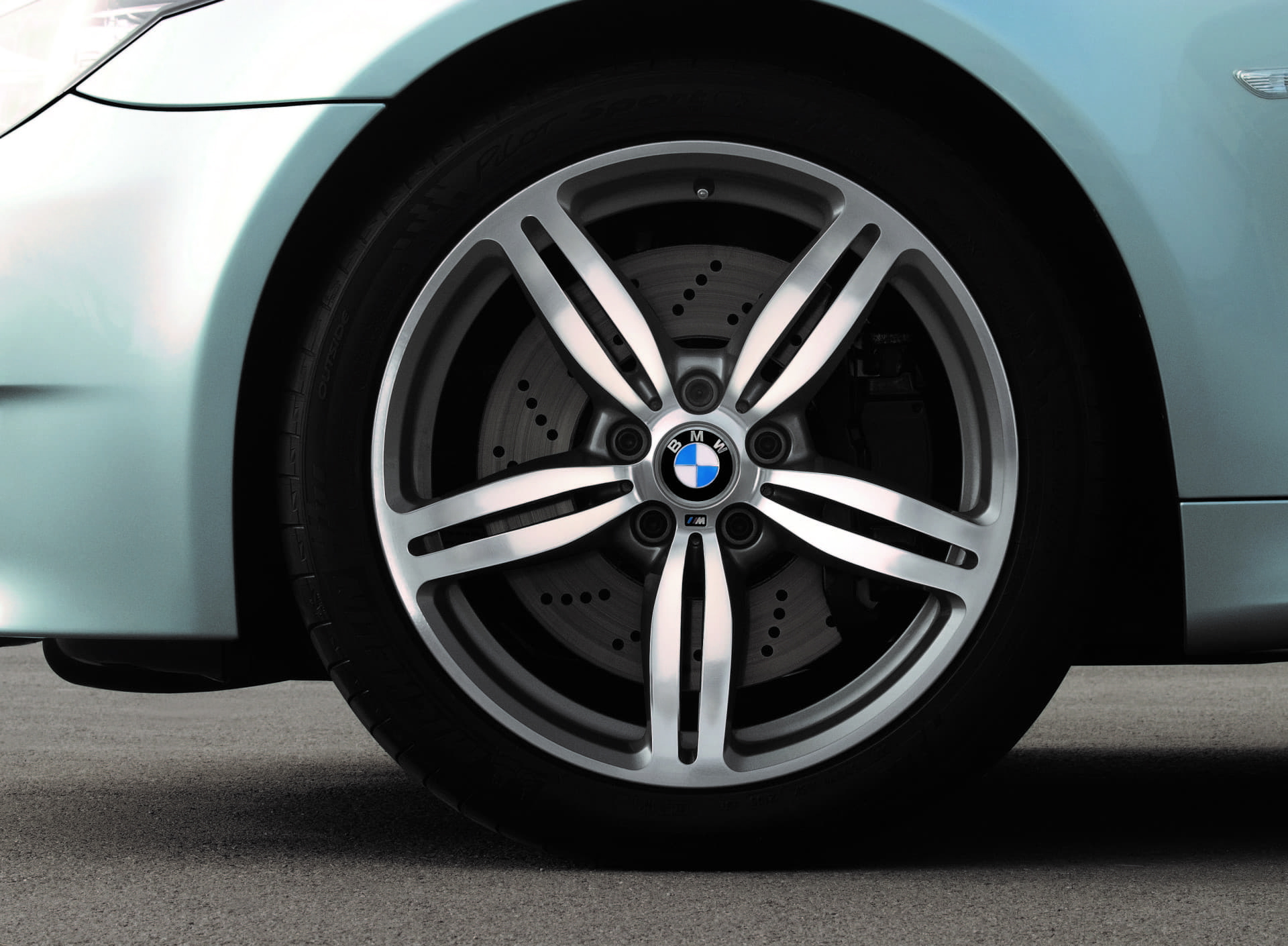 Bmw M5 Touring E34 E61 19