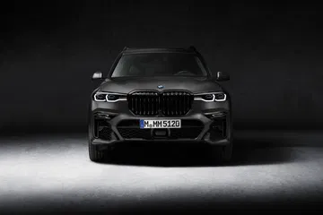 Bmw X7 Dark Shadow Edition 13