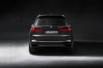 Bmw X7 Dark Shadow Edition 14