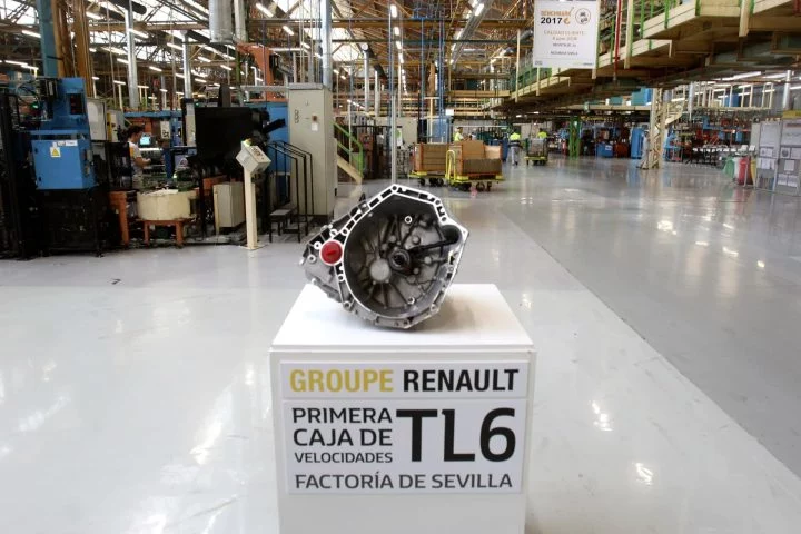 Fabricas Coches Espana Renault Sevilla 02