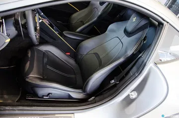 Ferrari Roma Presentacion Cds Dcd 0820 003