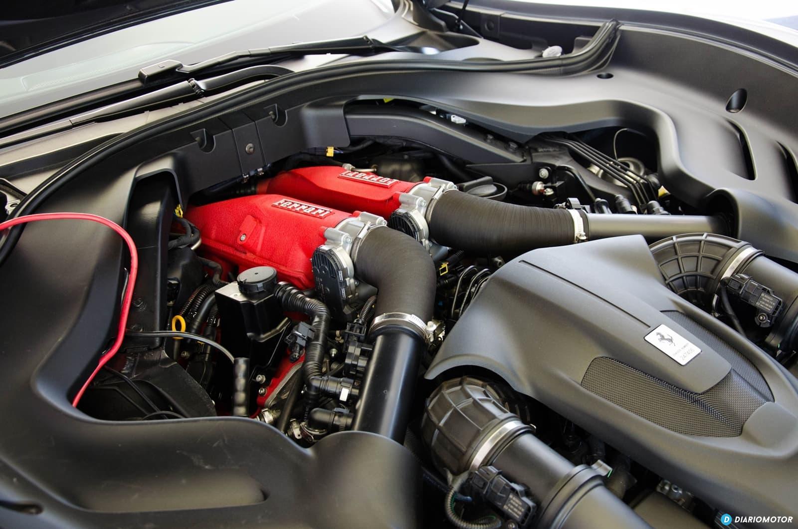 Ferrari Roma Presentacion Cds Dcd 0820 011