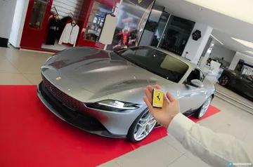 Ferrari Roma Presentacion Cds Dcd 0820 014