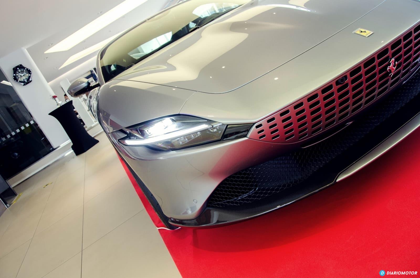 Ferrari Roma Presentacion Cds Dcd 0820 020