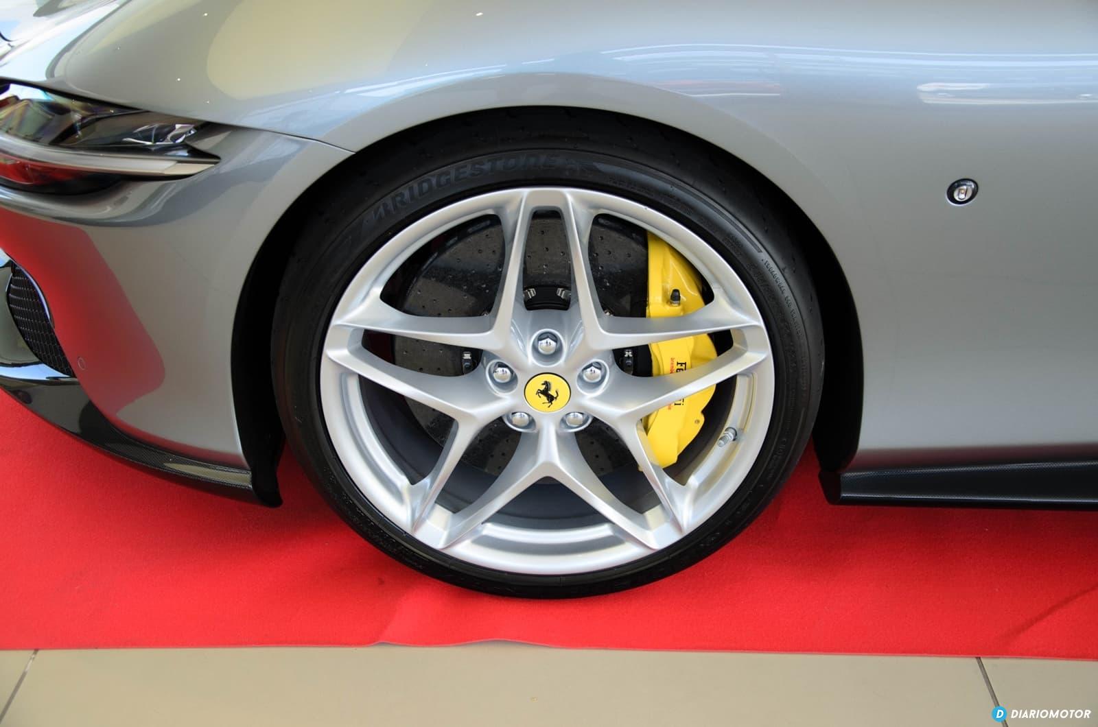 Ferrari Roma Presentacion Cds Dcd 0820 042