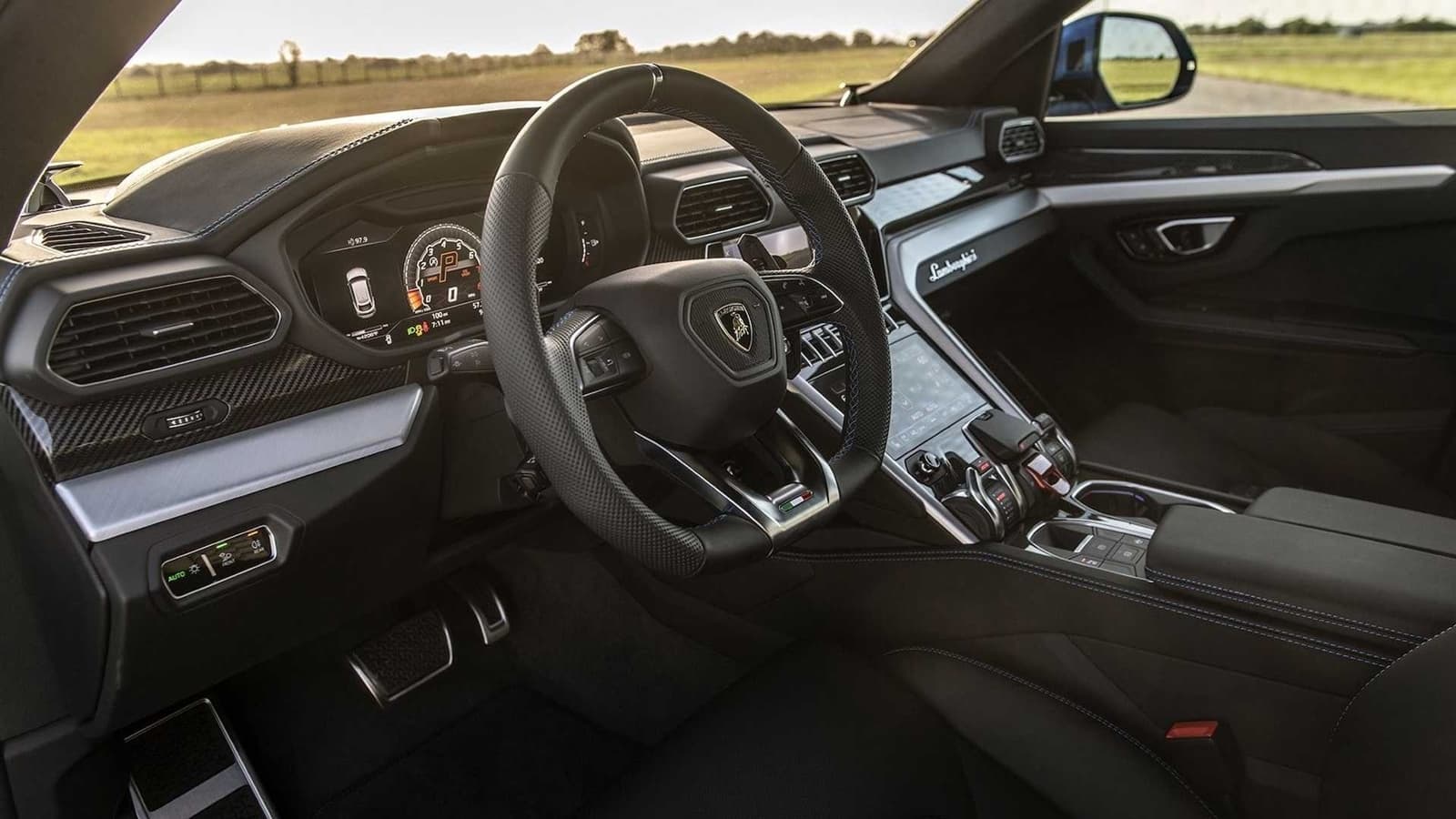 Lamborghini Urus Hennessey Hpe750 0820 011