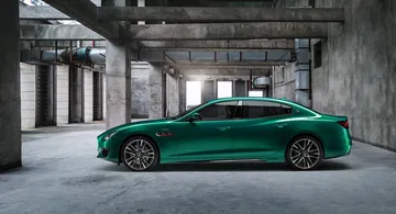 Maserati Ghibli Quattroporte Trofeo 0820 018