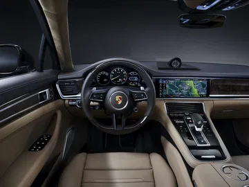 Porsche Panamera 2020 20