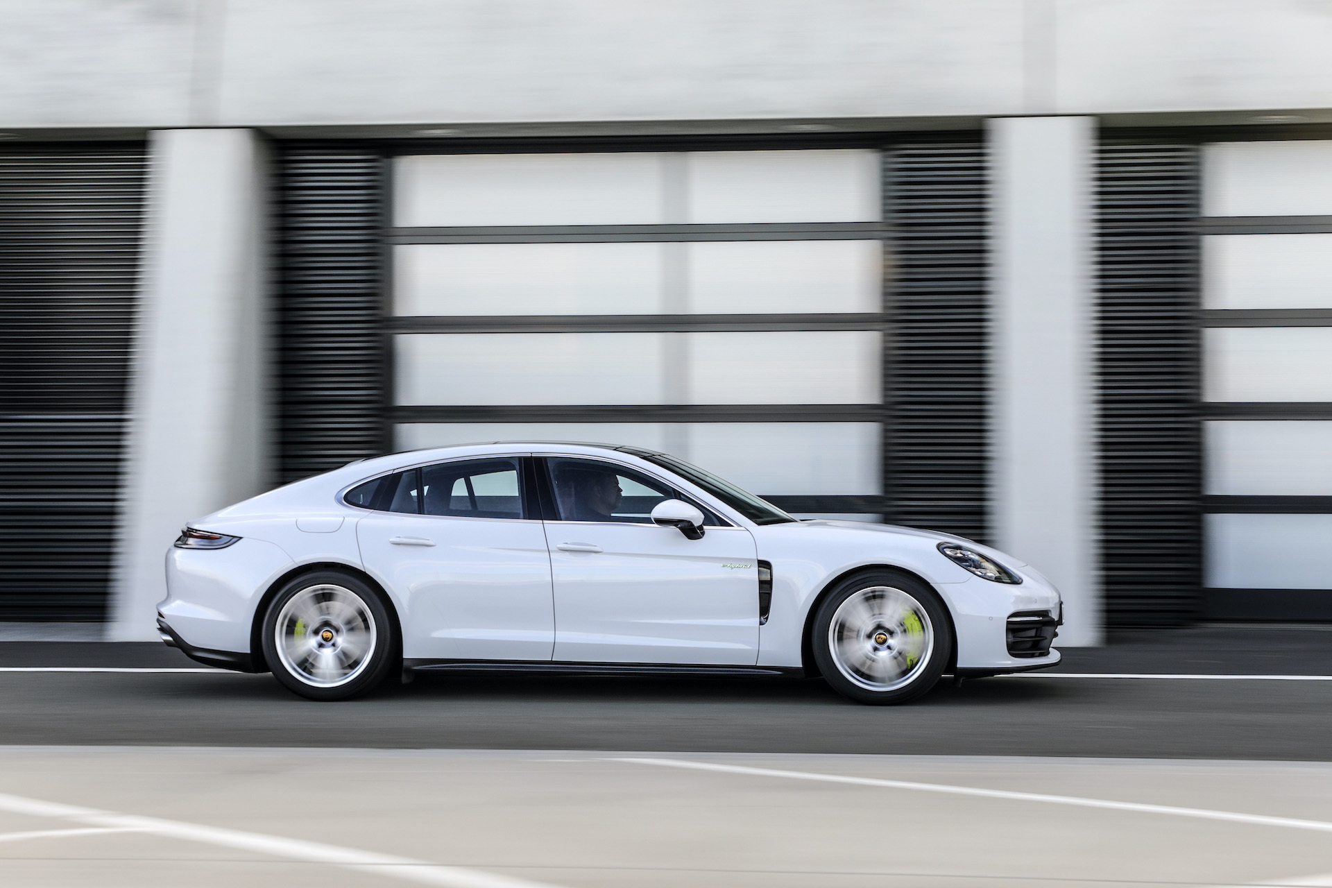 Porsche Panamera 2020 24