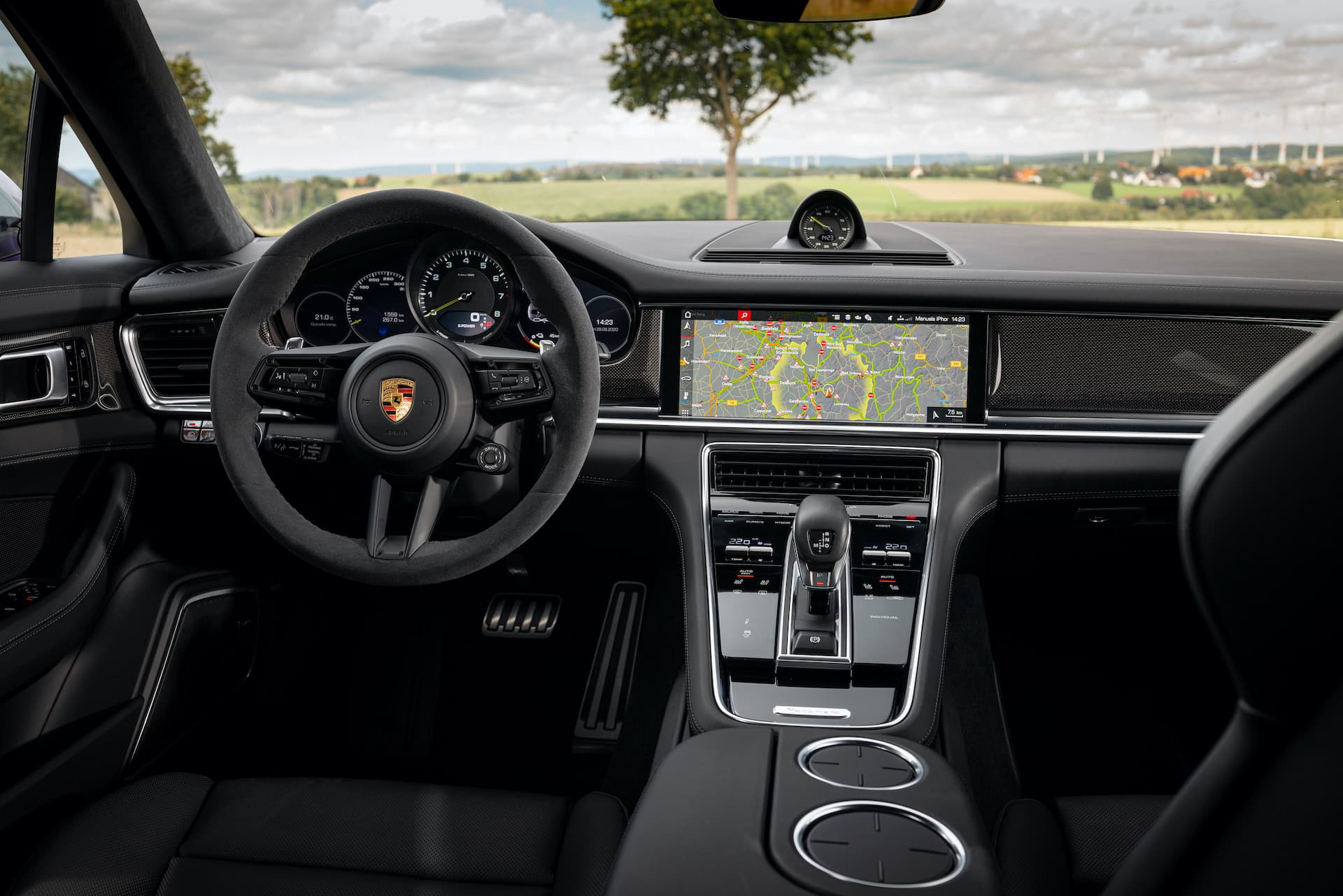 Porsche Panamera 2021 Interior2