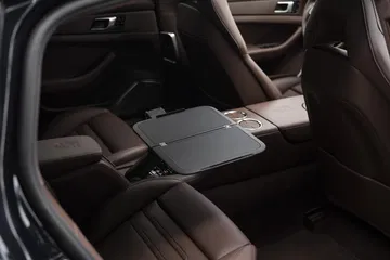 Porsche Panamera 2021 Plazas Traseras7