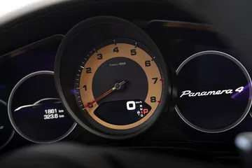 Porsche Panamera 4 2021 11