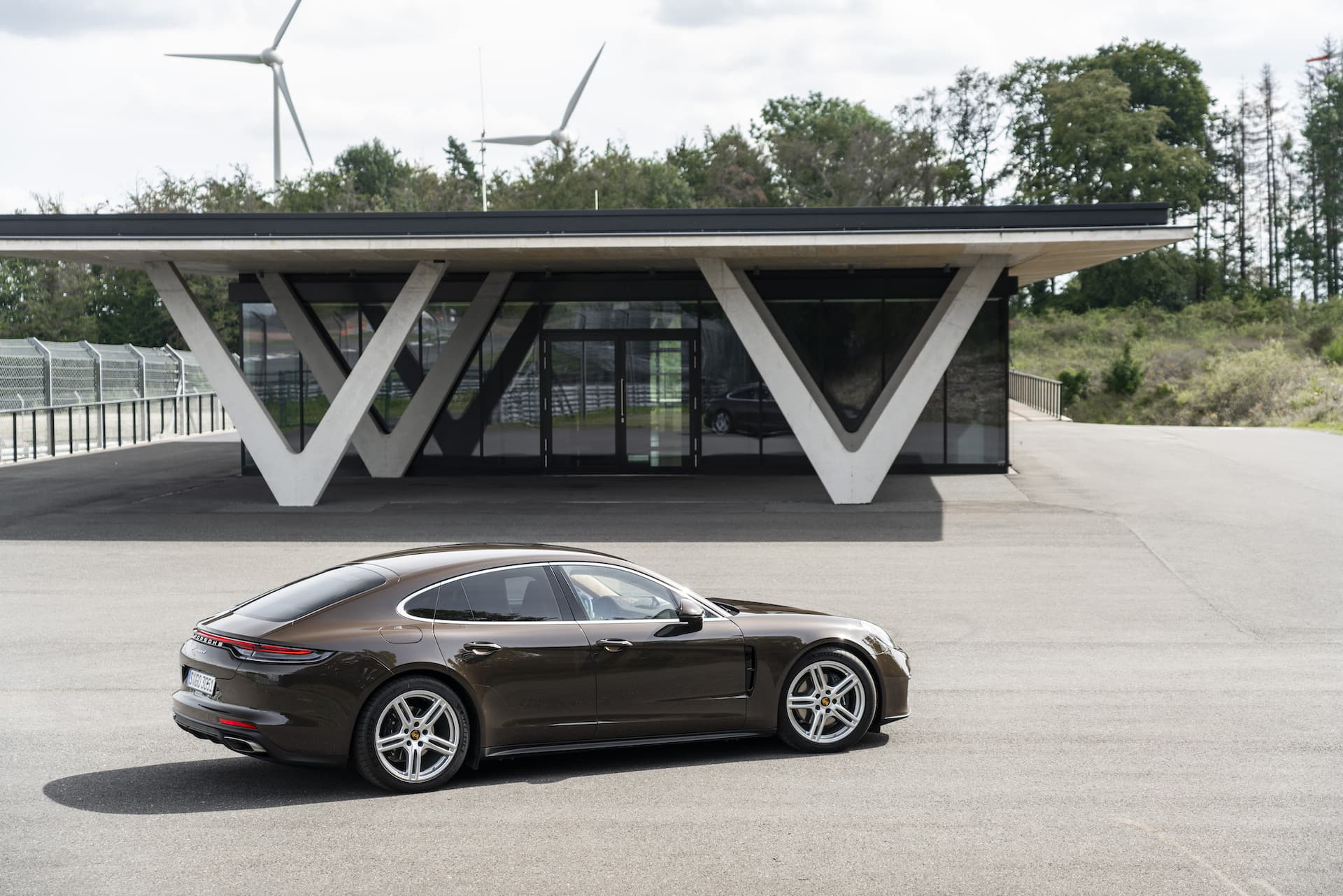 Porsche Panamera 4 2021 24