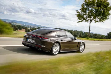 Porsche Panamera 4 2021 32