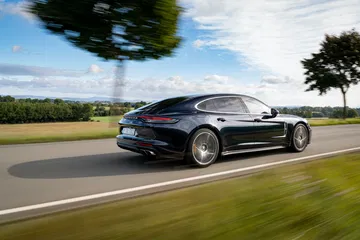 Porsche Panamera 4s 2021 10