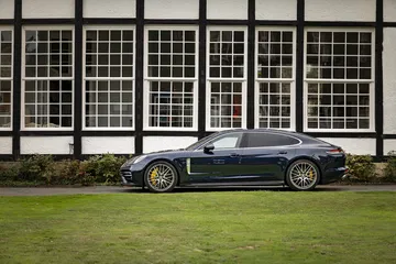 Porsche Panamera 4s 2021 19