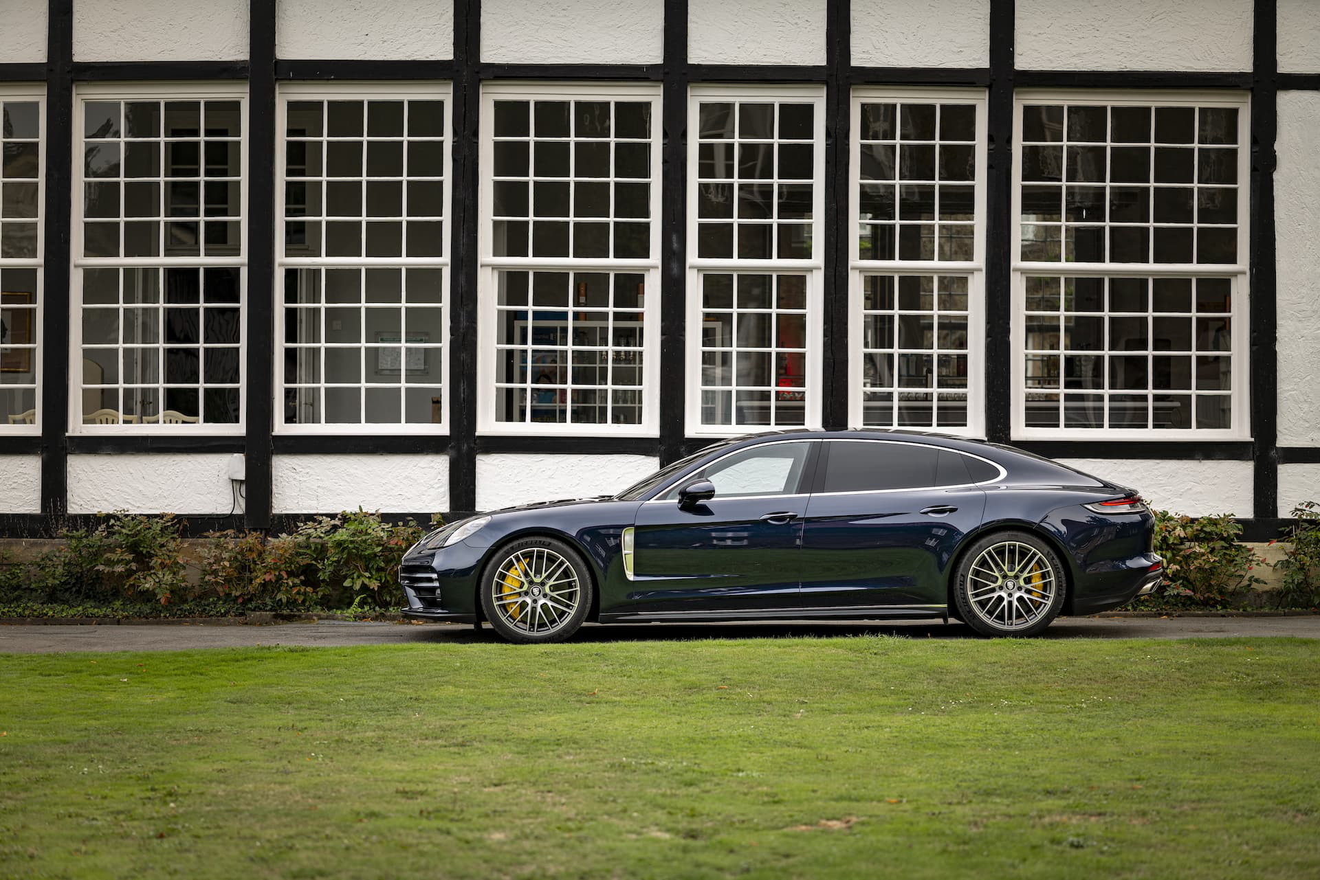 Porsche Panamera 4s 2021 19