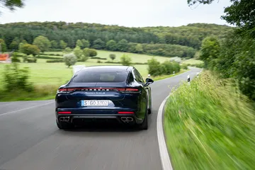 Porsche Panamera 4s 2021 8