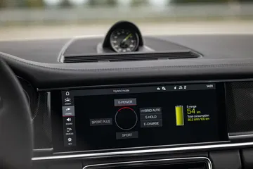 Porsche Panamera 4s E Hybrid Sport Turismo 2021 13