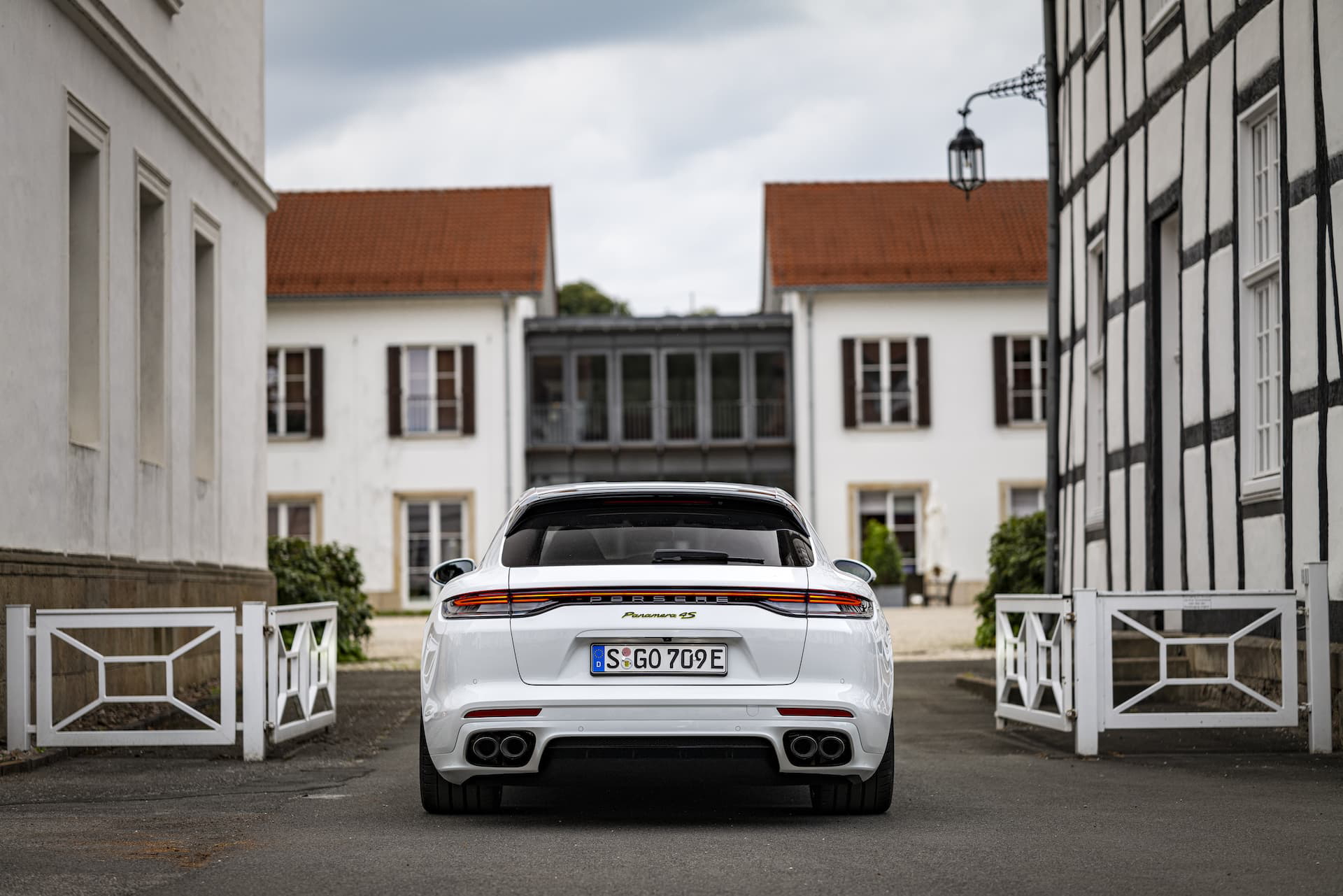 Porsche Panamera 4s E Hybrid Sport Turismo 2021 33