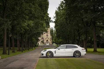 Porsche Panamera 4s E Hybrid Sport Turismo 2021 38