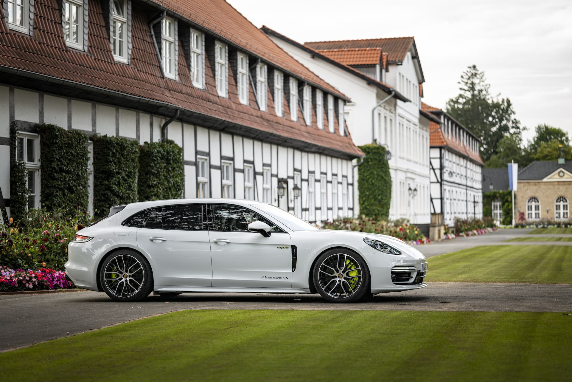 Porsche Panamera 4s E Hybrid Sport Turismo 2021 40