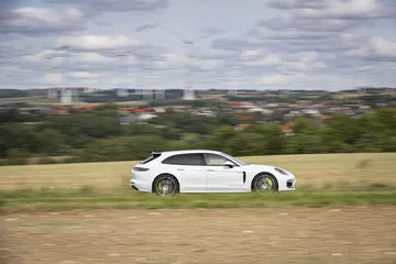 Porsche Panamera 4s E Hybrid Sport Turismo 2021 41