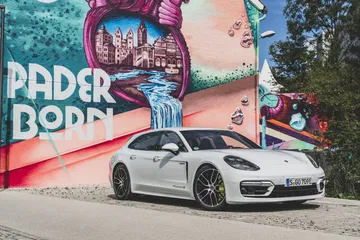 Porsche Panamera 4s E Hybrid Sport Turismo 2021 5